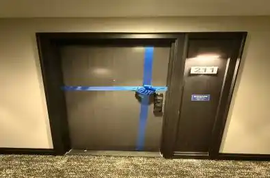 490 GORDON KRANTZ Avenue Unit# 211 Milton Ontario L9E 1Z5