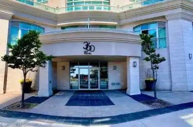 360 Pearl Street Unit# 403 Burlington Ontario L7R 1E1
