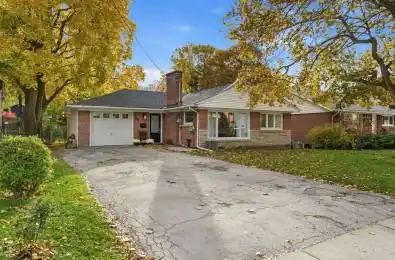 53 Livingston Avenue Grimsby Ontario L3M 1L3