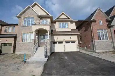 152 Ben Sinclair Avenue East Gwillimbury Ontario L9N 0Z2