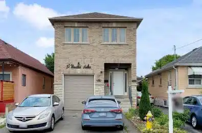 33 Wanstead Avenue Toronto E06 Ontario M1L 3L3
