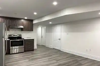 9 Belladonna Circle Brampton Ontario L6P 4B7