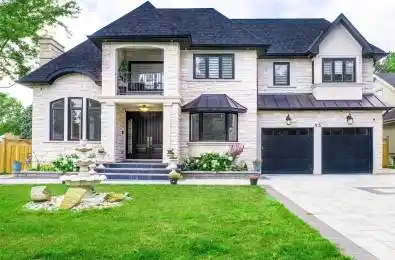 53 Eaglewood Boulevard Mississauga Ontario L5G 1V6