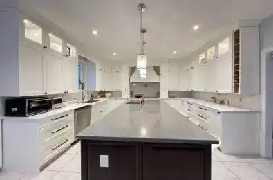 7 Markwood Lane Vaughan Ontario L4J 7P2