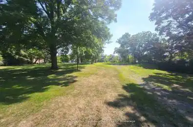 62 Redfern Crescent Clarington Ontario L1C 2M6