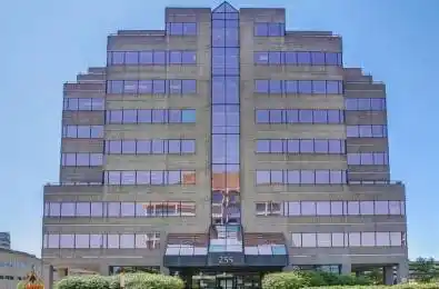 255 Duncan Mill Road Unit# 312 Toronto C12 Ontario M3B 3H9