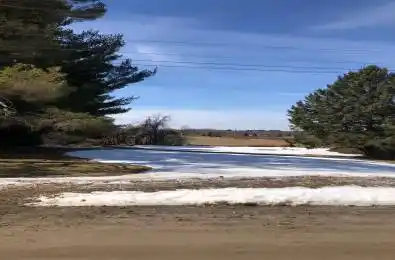 8 Fulsom Crescent Kawartha Lakes Ontario L3V 0H5