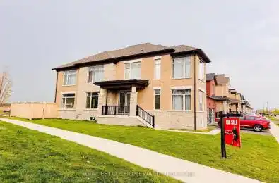 960 Lockie Drive Oshawa Ontario L1L 0S2