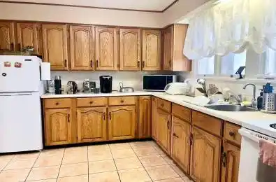 230 Woodchoppers Lane King Ontario L7B 0L7