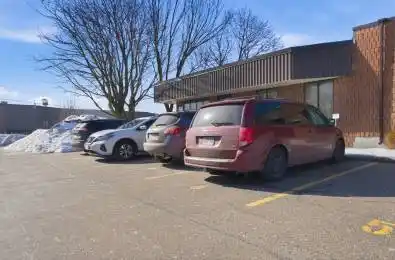 1730 Mcpherson Court Unit# #4 Pickering Ontario L1W 3E6