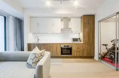 292 Verdale Crossing Unit# 912B Markham Ontario L6G 0H6