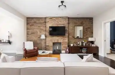 105 Balmoral Avenue Unit# 3 Toronto C02 Ontario M4V 1J5