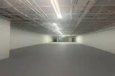 329 Spadina Avenue Unit# 2nd Floor Toronto C01 Ontario M5T 2E9