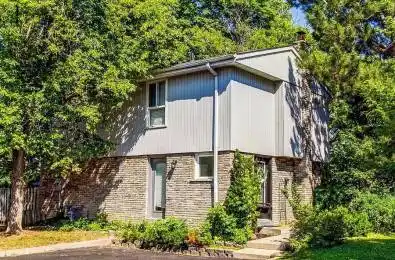 59 Kenninghall Boulevard Unit# 17 Mississauga Ontario L5N 1J6